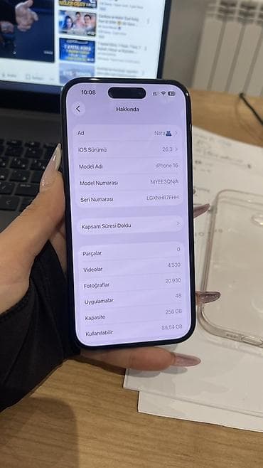 iphone 12 qara: IPhone 12, Qara — 7