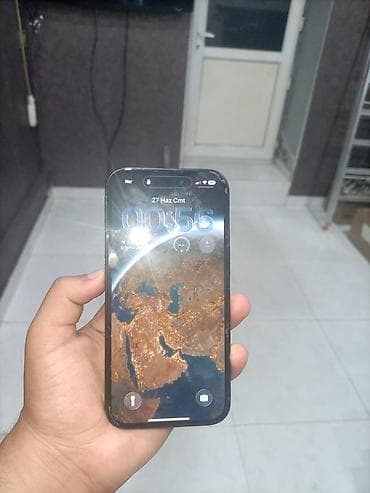 iphone 8s plus: IPhone 15, 128 GB, Qara, Face ID — 4