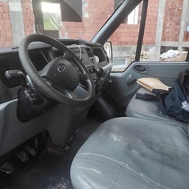 ucuz ford transit: Ford Transit yük mikroavtobusu – daşınma və tikinti işləri üçün ideal — 4