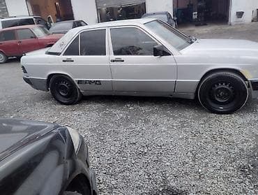 e34 turbo az: Mercedes-Benz 190 (W201): 2 l | 1990 il Sedan — 4