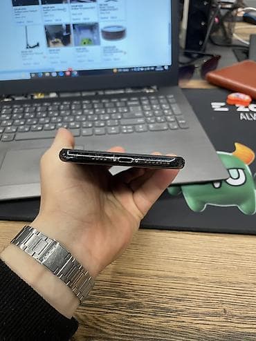 ayfonu: IPhone Xs Max — 4