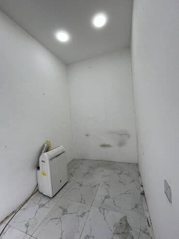 en ucuz oteller: Əhmədli metrosunun düz çıxışında, ümumi sahəsi 7 kv/m olan obyekt — 2