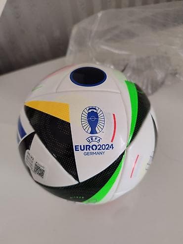 Toplar: UEFA EURO 2024 mini futbol topu – adidas EURO24 Mini (IN9378) - — 2