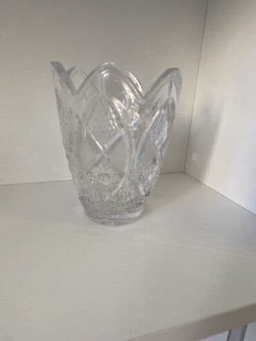 Bir vaza, Xrustal
