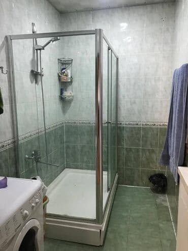 300 manatliq kiraye evler: Xətai rayonu Babək prospeltində 18 mertebeli binanın 10-cu — 2