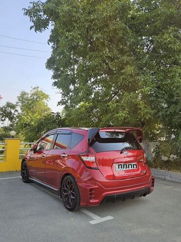 rustavi masin bazari: 1.2 turbo matorTünd qırmızı rəngdə Nissan Note Hetçbek avtomobili, həm — 5