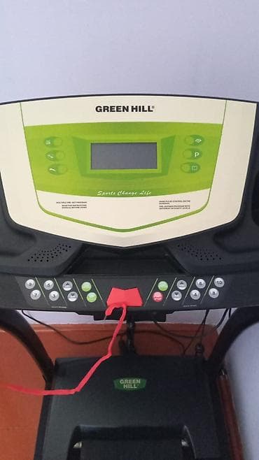 bas gitara: GREEN HILL qaçış trenajoru - Model: GREEN HILL (nəzarət panelində LCD — 1
