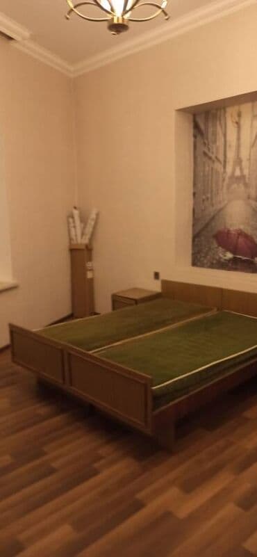 bakıda kirayə evlər 1 otaqlı: 28 may metrosuna yaxın metrosunn2-ci çixisında 4 mertebeli binanın — 9