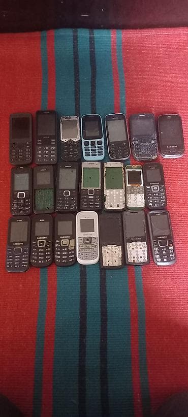 Ehtiyat hissələri Telefonlar elesi var aclir heresinin bir derdi var