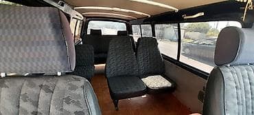 ford transit салон: Toyota Hiace: 2.4 л | 1990 г. Бус — 8