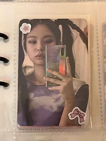 K-pop foto kartı – şəffaf kolleksiya qolofunda - Format: foto kart