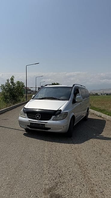 4 reqemli nomre satisi: Mercedes-Benz Vito: 2.2 l | 2004 il Mikroavtobus — 2