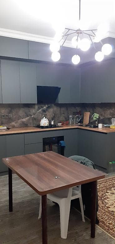 2 sot nece metrdir: Hövsan qəs. 9 otaq, 450 kv. m — 4