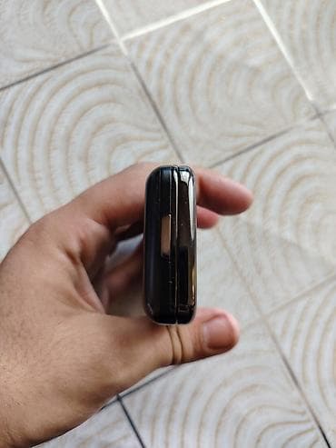 magic 8 pro: Nokia 8 Sirocco, 8 GB, rəng - Qara, Düyməli — 5