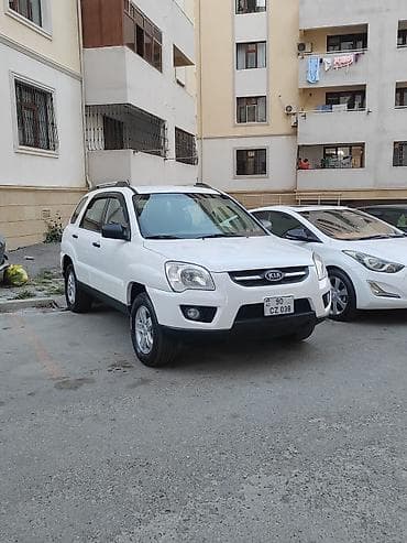 Kia Sportage: 2 l | 2008 il Ofrouder/SUV — 2