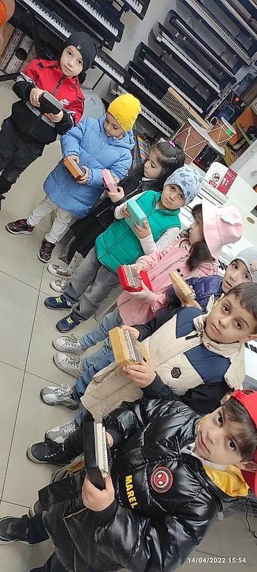 Kalimbalar: Kalimba Uşaqların sevimli musiqi aləti Musiqi alətləri mağazası Rast lalafo.az -da — 1 Kalimbalar: Kalimba Uşaqların sevimli musiqi aləti Musiqi alətləri mağazası Rast — 1