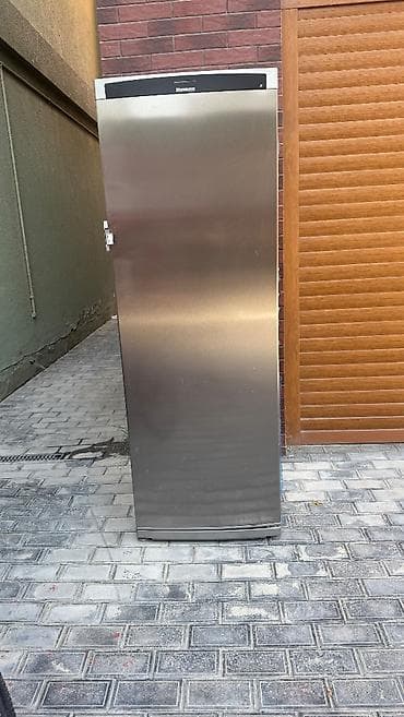 Blomberg dik tip soyuducu/dondurucu Enerji sərfiyyatı - A - — 1