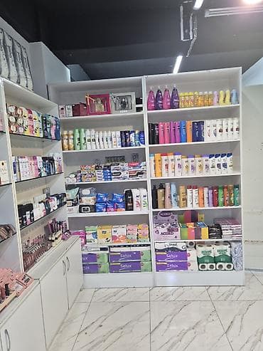 Digər məişət məhsulları: Salam mağaza ücün tam ideal vəziyyətdə ikinci əl vitrinlər satılır. 19 — 4