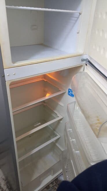 Блендеры: 2 двери Beko Холодильник Продажа, цвет - Серебристый — 2