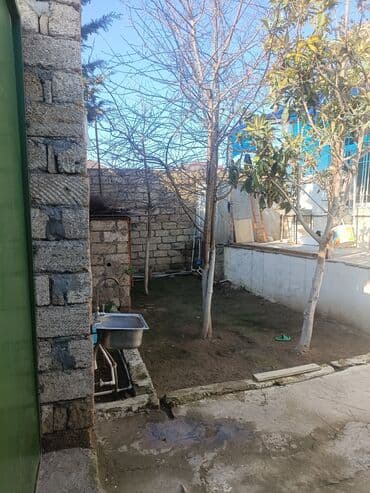 Həyət evləri və villaların satışı: Ramana qəs. 3 otaqlı, 2 kv. m, Kredit yoxdur, Orta təmir — 5