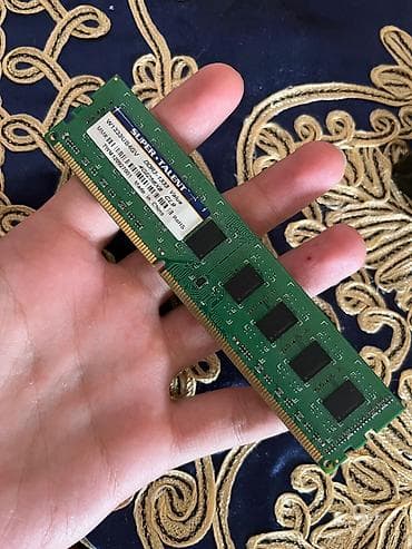 Operativ yaddaş (RAM) 4 GB, 1333 Mhz, DDR3, PC üçün, İşlənmiş — 1
