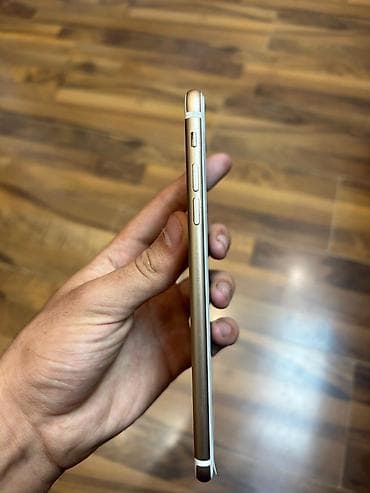 philips xenium 9@9d: IPhone 7 Plus, Qızılı, Barmaq izi — 3