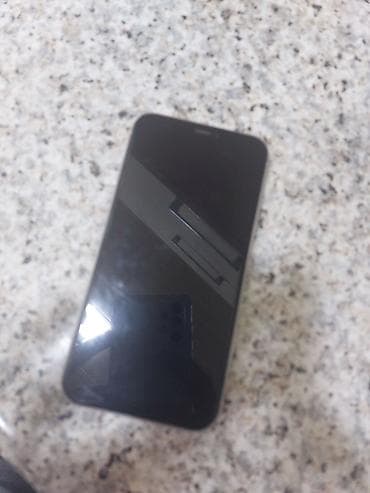 IPhone Xr, Ağ, Face ID — 1