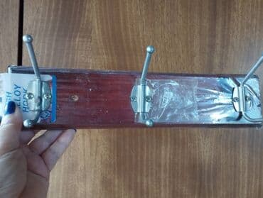 вешалка с одеждой: Asilqan. Panosu temiz taxdadandir. Keyfiyyetli maldir. Qiymet sondur — 2