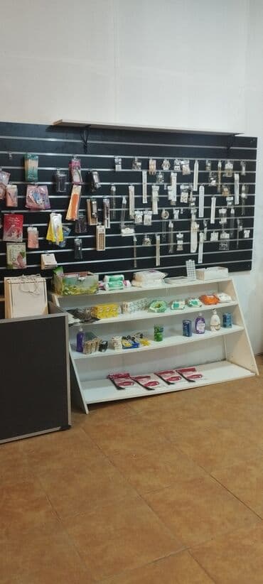 вешалка стойка для одежды напольная в икеа: Bu vitrin dükanlar, sərgilər və ya ev ofisləri üçün ideal olan — 2