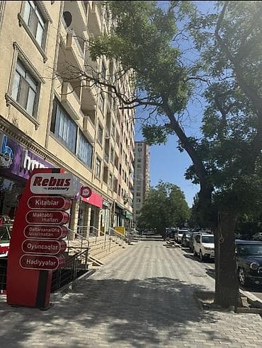 Yasamal, 3 otaqlı, Yeni tikili, m. Elmlər Akademiyası, 150 kv. m — 2