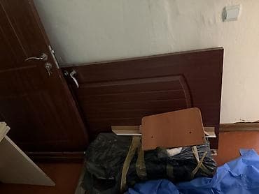 Qapılar və aksessuarlar: İki Eded Qapi Hec Bir Problemi Yoxdur Demek Olarki Az İslenib Ruckasi — 2