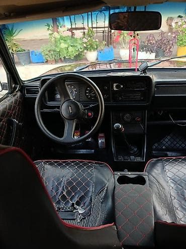Avtomobil satışı: LADA 2107 sedan - Kuzov: 4 qapılı sedan, tünd bordo rəng - Mühərrik — 5