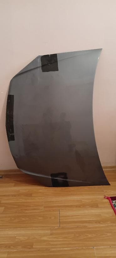 Məhsul: Avtomobil kapotu - Material: Metal - Rəng: Tünd boz (boyalı)