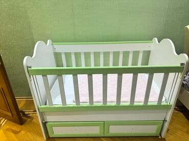 dirəklər: Oğlan və qız üçün, Dördbucaq, Beşik, Dəst ilə, Matras ilə, Yellənmə mexanizmsiz — 2