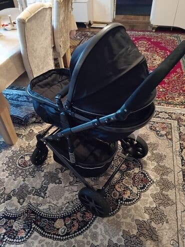 Gəzinti arabaları: Klassik gəzinti arabası, İşlənmiş, Yaş: 6-12 ay — 4