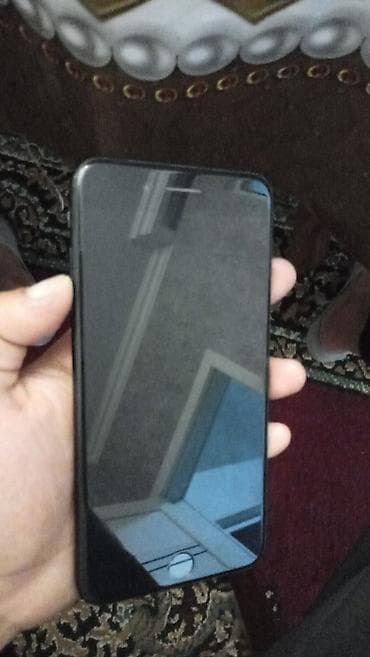 ipod classic 7: IPhone 7 Plus, 32 GB, Qara — 1