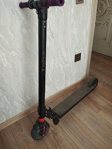 dynacord 2: Elektrik skuter – Toba - Rəng: qara, bənövşəyi tutacaqlar - Sükan — 3