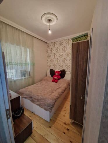 abşeron gənclər şəhərciyi ev satılır: 2 otaqlı, 75 kv. m, Kredit yoxdur, Orta təmir — 3