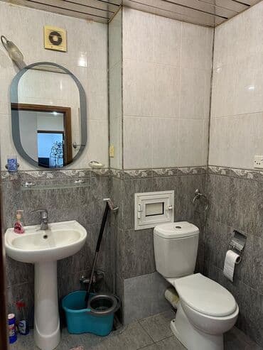 elmlər kirayə: Bu kirayə mənzil rahat yaşayış üçün uyğun geniş bir otaq təklif edir — 11