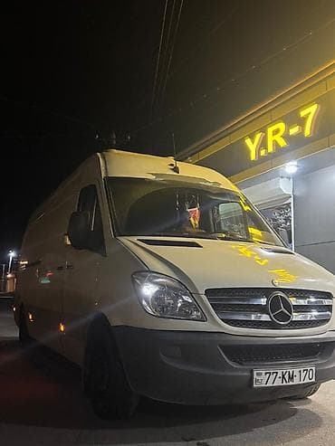 Mercedes-Benz Sprinter uzun bazalı, yüksək tavanlı yük furgonu -