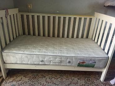 uşaq matras: Oğlan və qız üçün, Dördbucaq, Beşik, Dəstsiz, Matras ilə, Yellənmə mexanizmsiz — 1