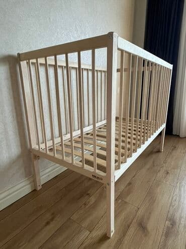 Otaq bitkiləri: Oğlan və qız üçün, Dördbucaq, Beşik, Dəstsiz, Matras ilə, Yellənmə mexanizmsiz — 4