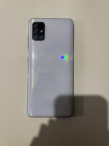 samsug a 10: Samsung Galaxy A51, 128 GB, rəng - Ağ, Qırıq — 1