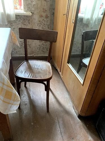 madeyra kitab refi: Mətbəx üçün, İşlənmiş, Açılan, Kvadrat masa — 2