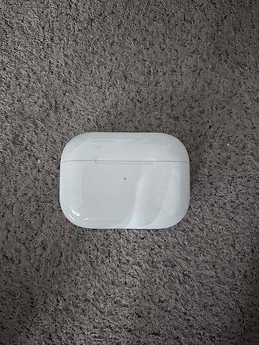 Airpods Pro 2 type c giriwi ile nauwnik 1 heftedi alinib uzerinde