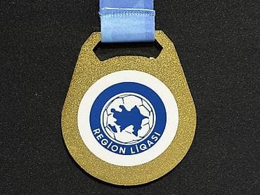 kubok satışı: Azərbaycanın Region Liqasının qalibinə təqdim olunan Qızıl medal — 2