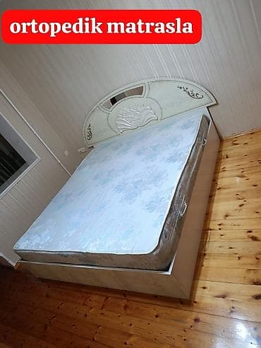 *Sada* ağır materialdan ela vəziyyətdədir açılıb bağlanan masa desti — 2