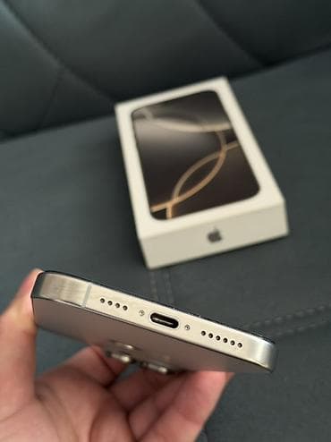 IPhone 16 Pro Max, 256 GB, Natural Titanium, Face ID — 4