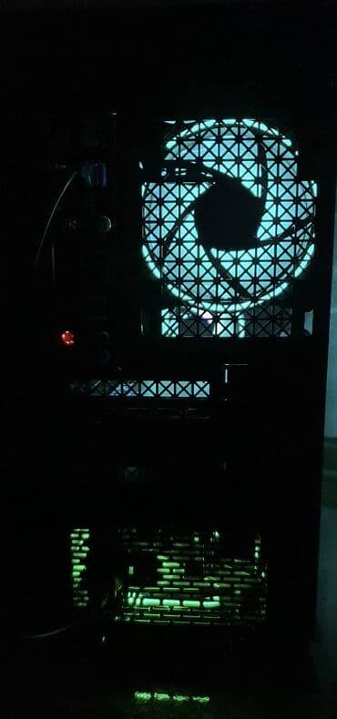 Фото и видеокамеры: Komputeri 1-2 aydır istifadə edirəm. Şəkildə də görsəndiyi kimi — 3