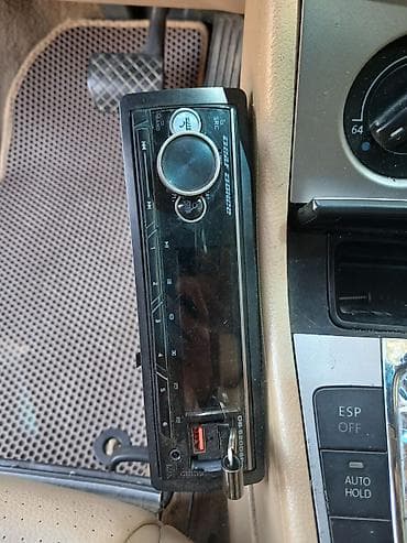 mp 3 player: Avtomobil üçün tam audio sistemi Komplekt: - Subvufer: gövdəli qutu — 3